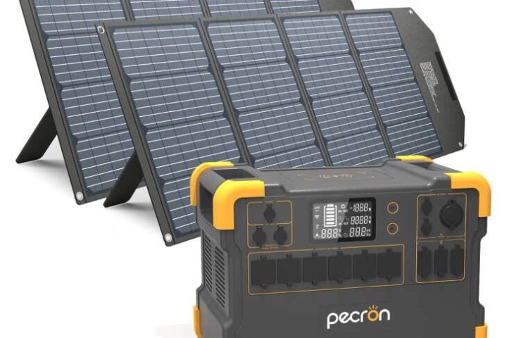 Pecron E3000 solar generator